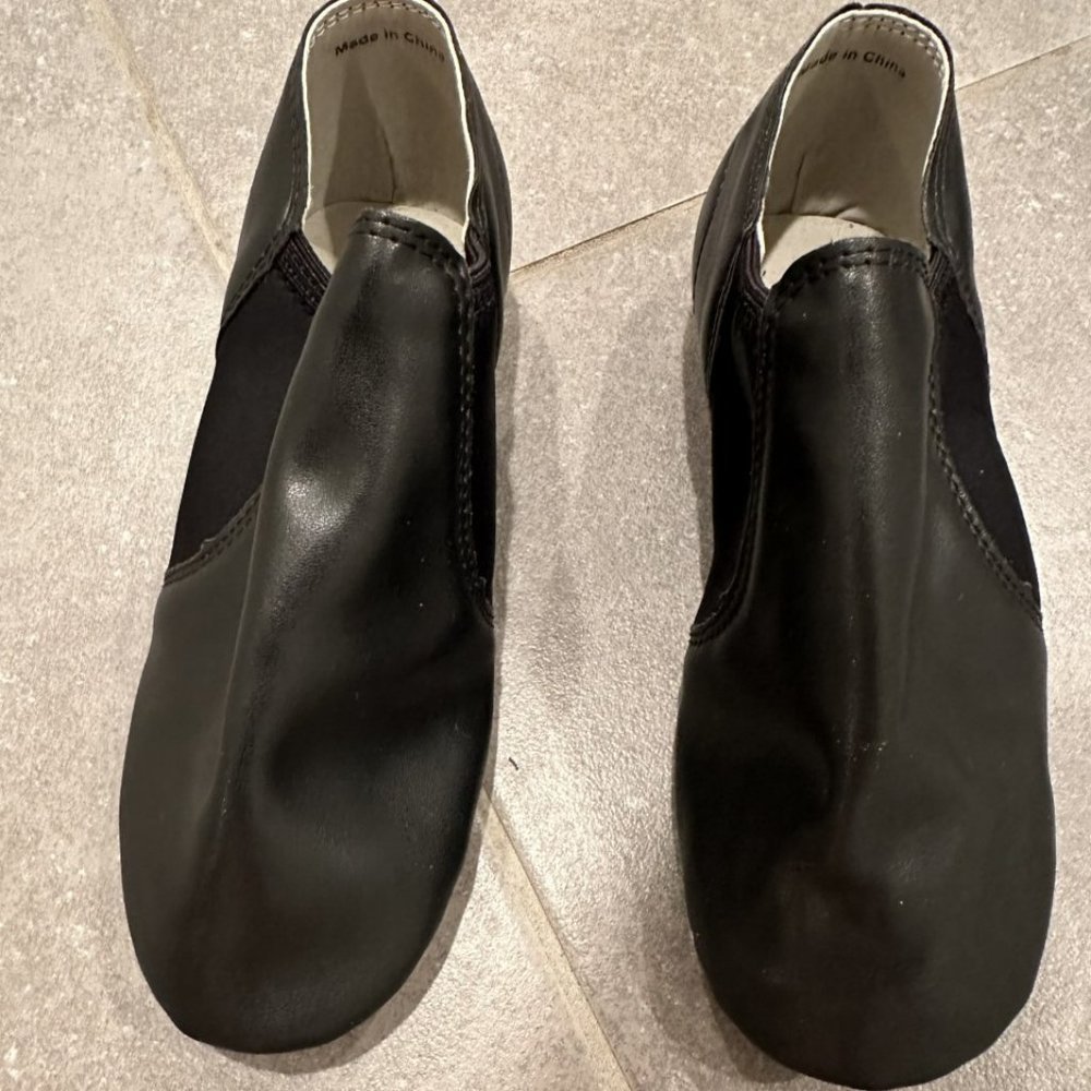 Kids Leather Slip-On Jazz Shoes